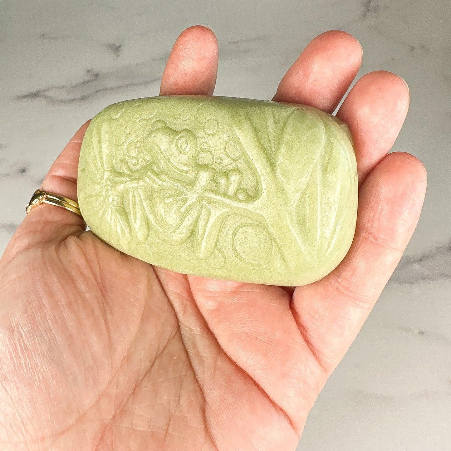 Tree Frog and Flower Soap Bar