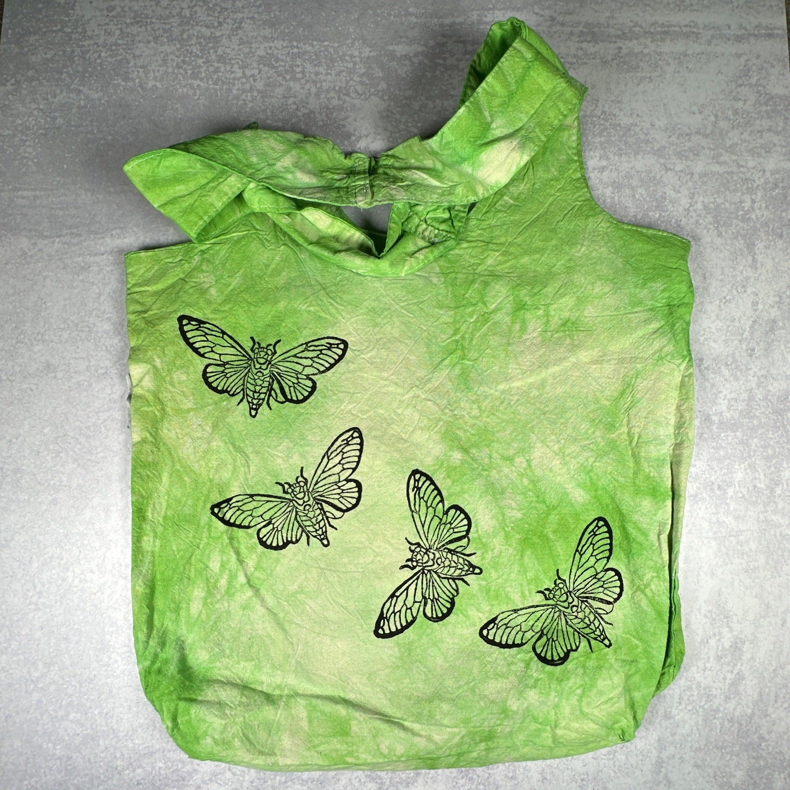 Neon Green Tie-dye Flying Cicada Tote Bag
