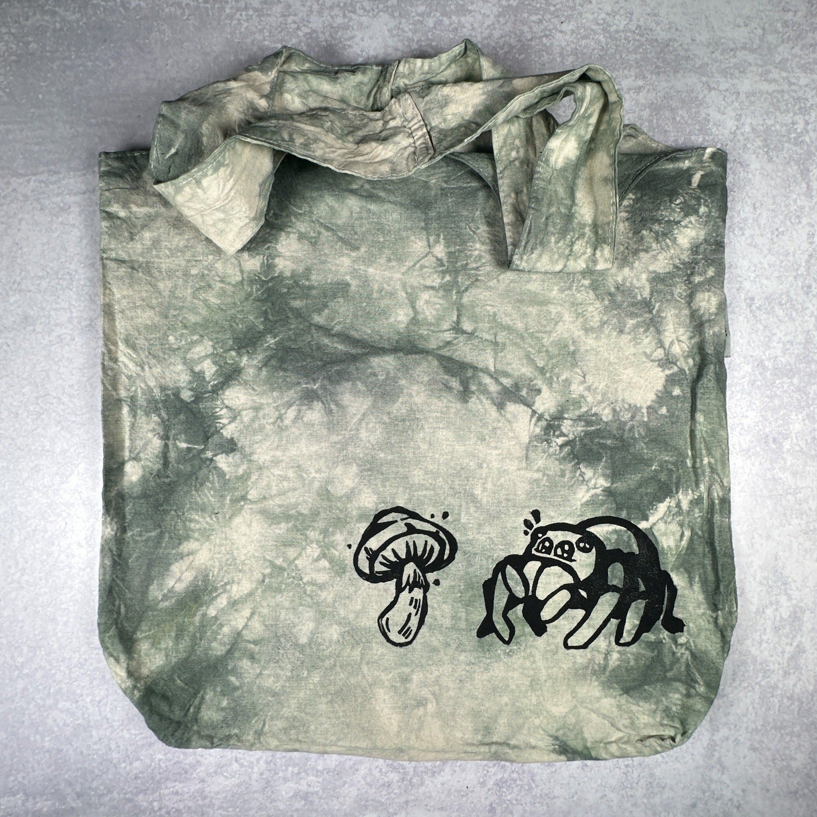 Grey Tie-dye Jumping Spider and Mushroom Tote Bag - The Serpentry