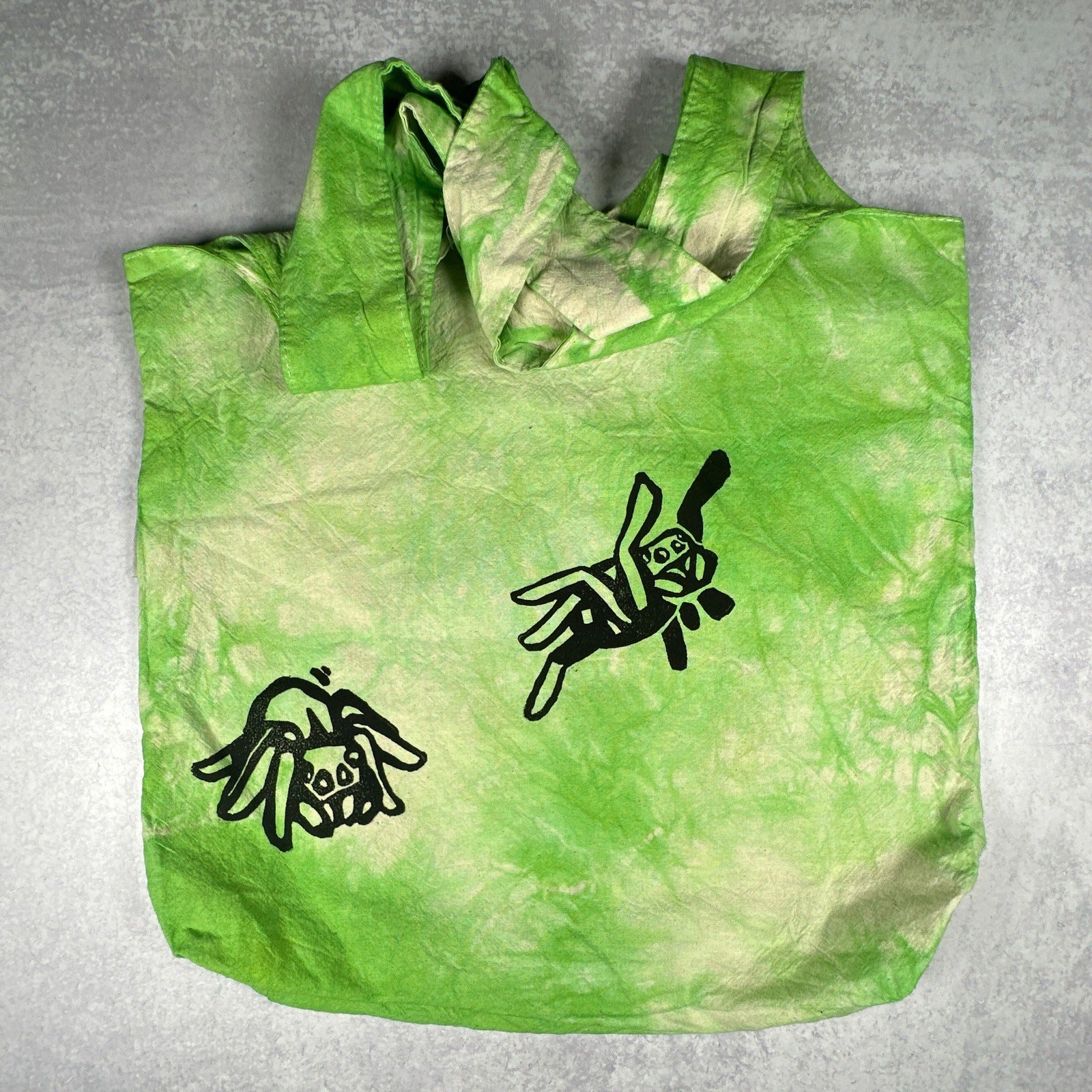Neon Green Tie-dye JUMPing Spider Tote Bag - The Serpentry