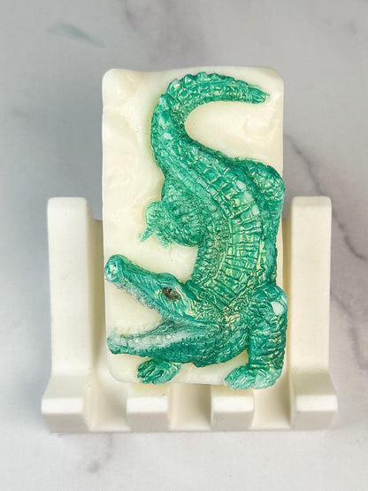 Painted Soap - Sea Salt and Lily - The Serpentry